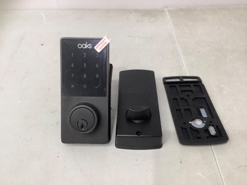 Oaks Smart Door Lock, Appears New, Retail $94.99 - Lot 219
