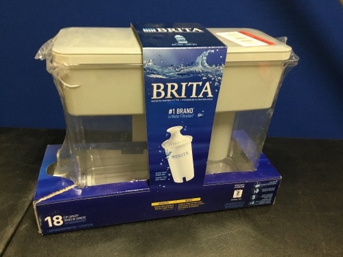 Brita UltraMax 18-Cup Extra Large Filtered Water Dispenser - Appears New with Damage - Lot 352