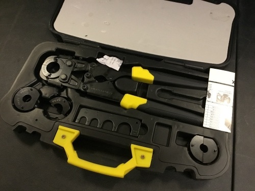 Multi-Head PEX Copper Crimp Tool Kit - E-Comm Return, Appears New  - Lot 883