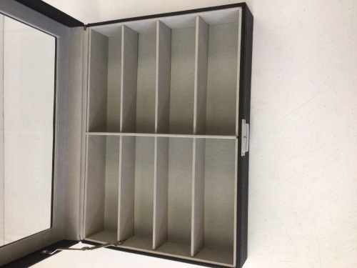 Leather 8 Piece Eyeglasses Storage and Sunglass Glasses Display Case Organizer, E-Commerce Return - Lot 175