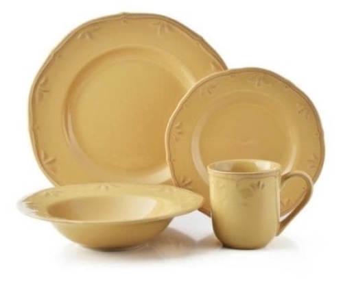 Thomson Pottery Sicily 16-Piece Casual Caramel Ceramic Dinnerware Set, Service for 4 - Appears New  - Lot 534