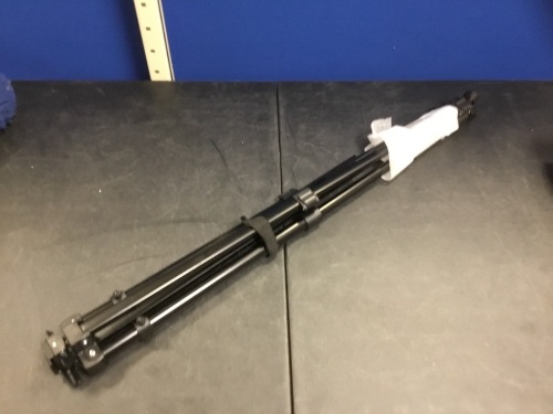 Tripod, Unknown Details - Appears New  - Lot 1112