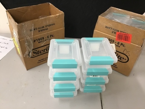 Lot of (2) Sterilite Mini Clip Box, Clear with Blue Aquarium Latches, 8 Pack - Appear New - Lot 1073