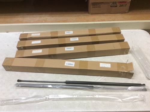 Lot of (4) Rear Hatch Lift Supports for Chevrolet Corvette 1982, Set of 2 - New - Lot 252