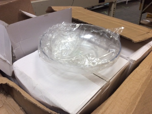 Case of 6" Clear Plastic Flower Plates - Appears New  - Lot 267