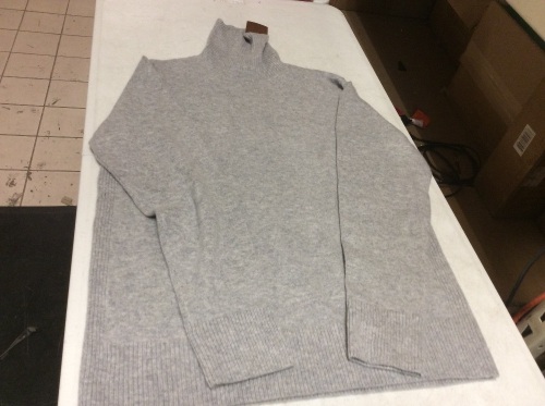 Gentle Herd Oversized Cashmere Sweater, Medium - Appears New  - Lot 1123