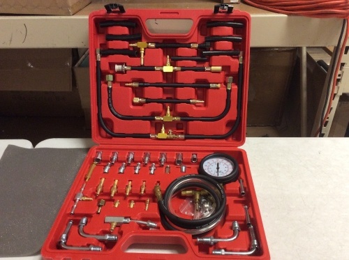 Fuel Injection Pressure Tester Kit - Appears New  - Lot 1040
