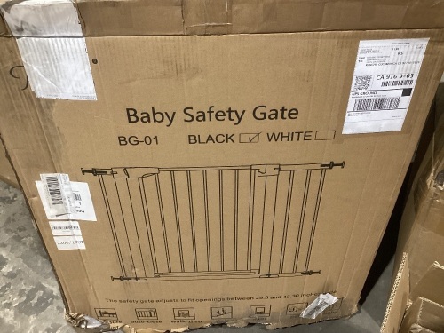 KingSo Auto Close Safety Baby Gate 29.5"-40.5" Durable Extra Wide Walk Thru Baby Gate with Pet Door for House Stairs Doorways Hallway. Include 4 Pressure Bolts, 2.75'' & 5.5'' Extension, Black - Lot 628