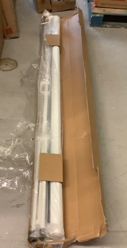Large Tripod Projector Screen, Ecommerce Return - Lot 153