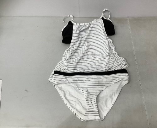 Calia Womens 2 Piece Swim Wear, Medium, Appears New - Lot 137