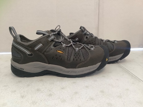 Keen Womens Shoes, Some Wear, 11M, E-Commerce Return, Retail 155.00 - Lot 698