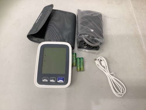 Blood Pressure Monitor, Powers Up, Appears New - Lot 161
