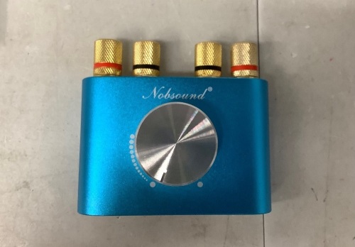 Nobsound Mini Bluetooth 5.0 Power Amplifier, Powers Up, Appears New, Retail 69.99 - Lot 350