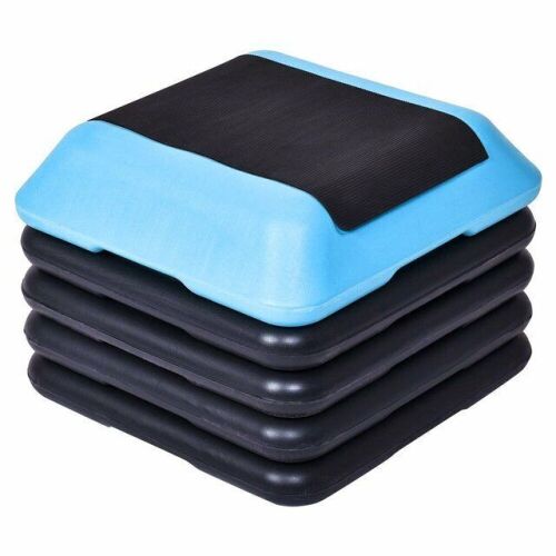 16" X 16" Adjustable 4 Risers Lightweight Aerobic Pedals - Lot 627