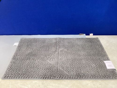 Lot of (4) Memory Foam Bath Rugs, 20" x 34"  - Lot 636