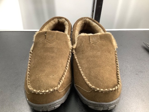 Clarks, Mens Shoes Size 13M, Appears New  - Lot 124