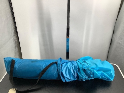 Pop Up Beach Tent, Sandy, Ecommerce Return - Lot 207