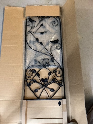 Lawn and Garden Trellis, Set of 4, Appears New - Lot 236