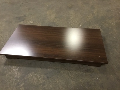 Thomasville Furniture Desk - Appears New  - Lot 587