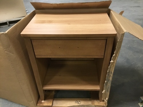 Thomasville Furniture Nightstand - Appears New  - Lot 595