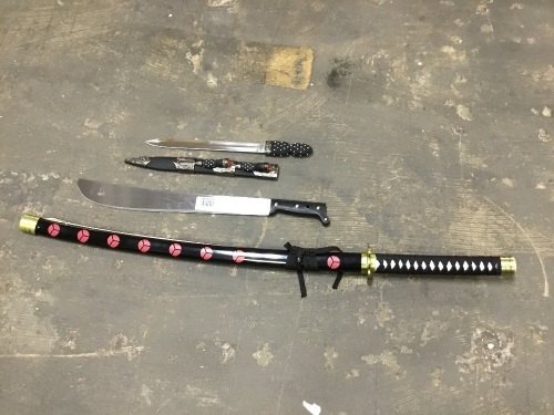 Sword, Machete & Short Sword with Knife & Fork Set - E-Comm Returns - Lot 792