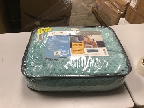 Quility 15 lb Weighted Blanket 48" x 72" - Appears New  - Lot 1103