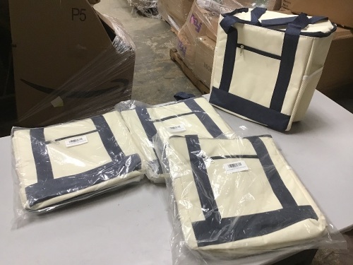 Lot of (4) Nuxzima Large Lunch Bags - Appear New  - Lot 1085