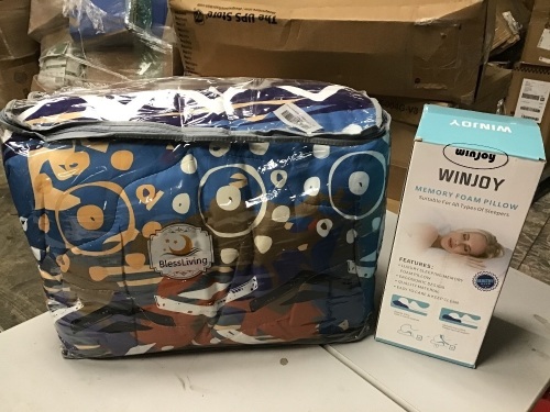 BlessLiving Tribal Comforter Set & Winjoy Memory Foam Pillow - E-Comm Return, Appear New  - Lot 1026