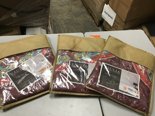 Lot of (3) Vaulia Duvet Cover Sets - Appear New  - Lot 1048