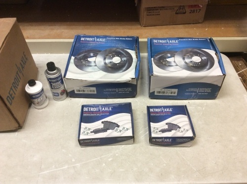 Detroit Axle 294mm Front & 266mm Rear Disc Rotors w/ Ceramic Brake Pads, Hardware, Brake Cleaner & Fluid - Appear New  - Lot 1007