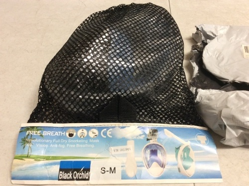 Free Breath Full Dry Snorkeling Mask - Appears New  - Lot 256