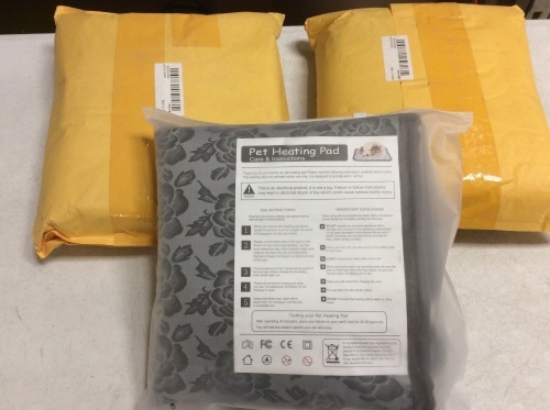 Lot of (3) Pet Heating Pads - Appear New - Lot 507