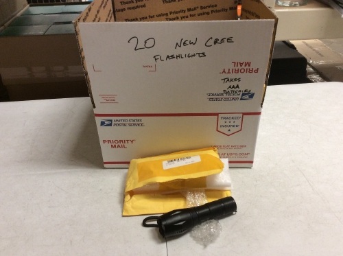 Lot of (20) Cree Flashlights - Appear New  - Lot 619