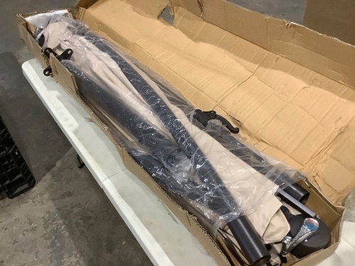10 Ft Patio Umbrella Offset Cantilever Umbrellas Hanging Market Umbrella with Crank & Cross Base (10 ft, Beige) - Lot 420