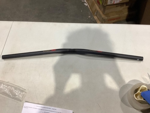 Carbon Fiber Mountain Bike Handlebar - Lot 750