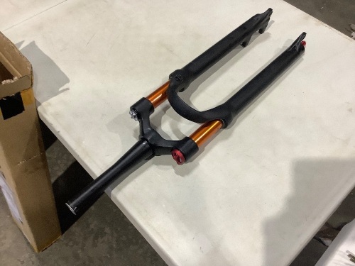 MTB Air Suspension Fork - Lot 679