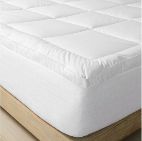 Casaluna Ultra Loft Down Alternative Mattress Pad, King  - Lot 905