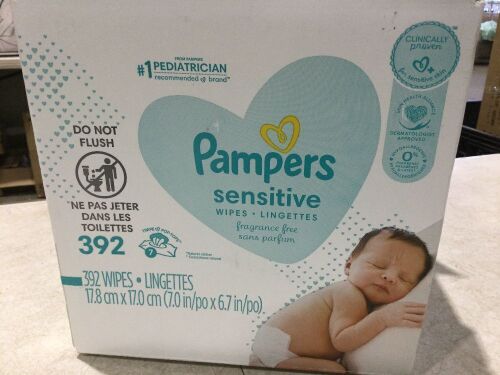 Pampers Sensitive Baby Wipes, 392 ct  - Lot 1168