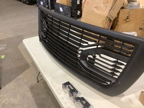 Dodge Ram Grill  - Lot 39