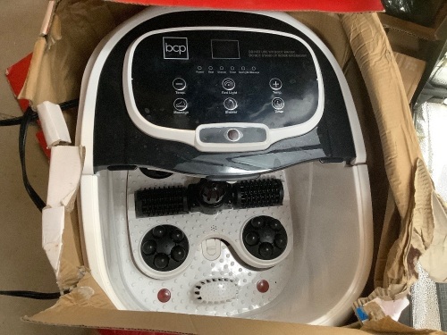 Foot Bath, Powers On, Ecommerce Return - Lot 267