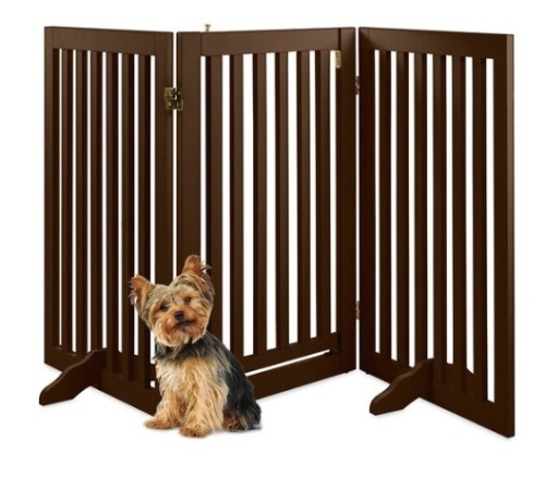31.5in 3-Panel Freestanding Wooden Pet Gate w/ Door, Support Feet, Espresso - Lot 82