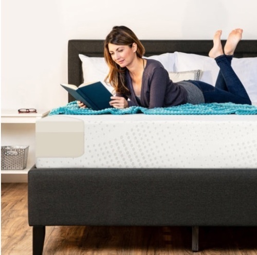 10in Dual Layered Memory Foam Mattress w/ CertiPUR-US Certified Foam, Queen - Lot 136