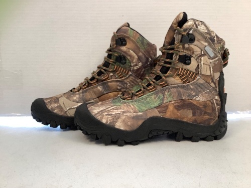 Manfen Womens Hiking Boots, 9.5, Appears New, Retail 67.59 - Lot 360