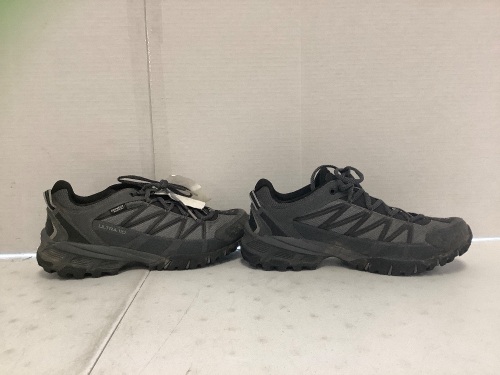 North Face Mens Shoes, 10.5, E-Commerce Return, Retail 119.99 - Lot 172