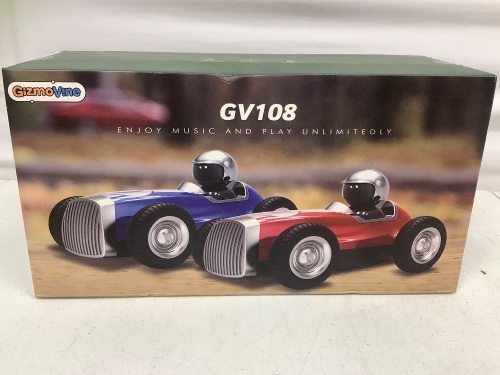 Gizmovine Remote Control Car, Powers Up, Appears new, Retail 29.99 - Lot 84