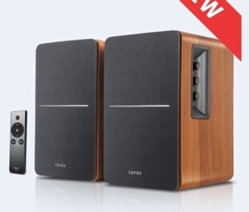 EDIFIER Book Shelf Speaker 52Hz-20Khz 9.2'/5.7', E-Commerce Return, Powers Up, 129.99 - Lot 174