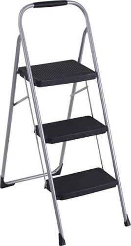 2 Big Folding Step Stools with Rubber Hand Grip - Lot 20