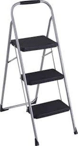 2 Big Folding Step Stools with Rubber Hand Grip - Lot 21