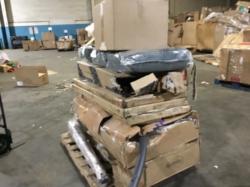 Pallet of Uninspected E-Comm Return Outdoor Items 