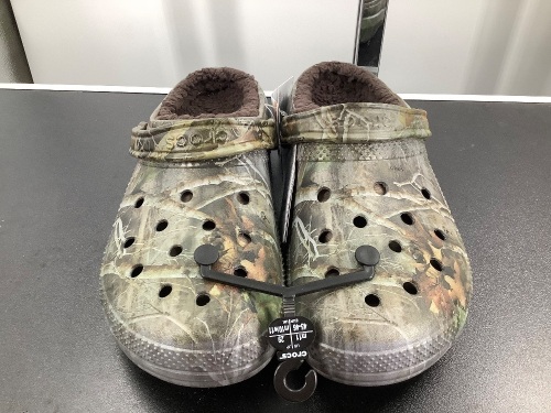 Crocs, Men's 11, Appears New - Lot 310